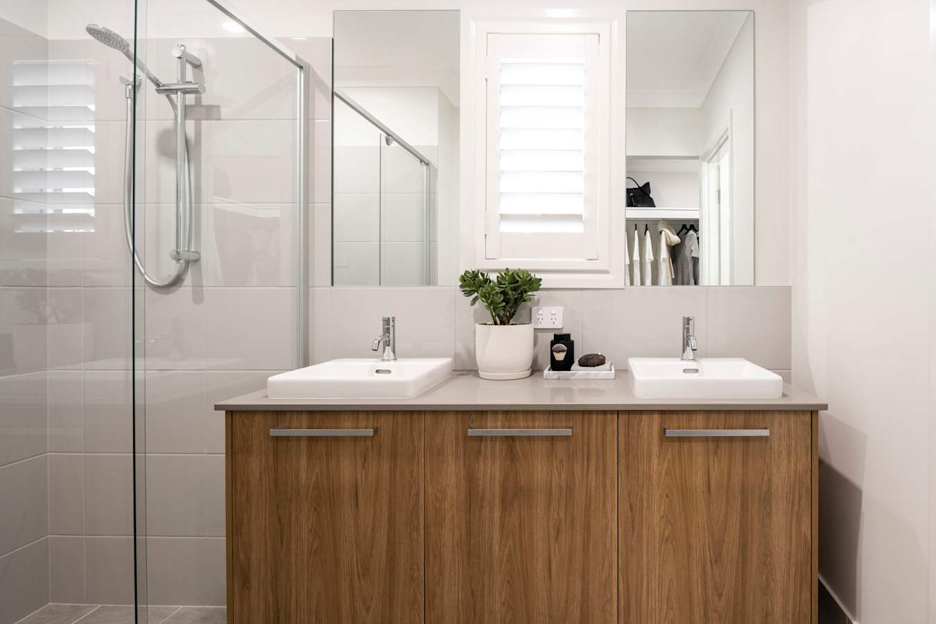 Rhapsody 26 house design ensuite