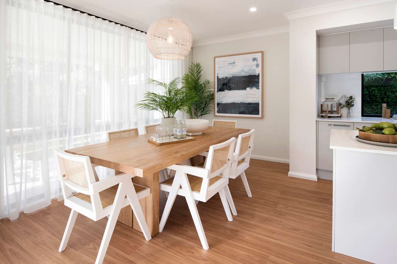 Lido 25 house design dining