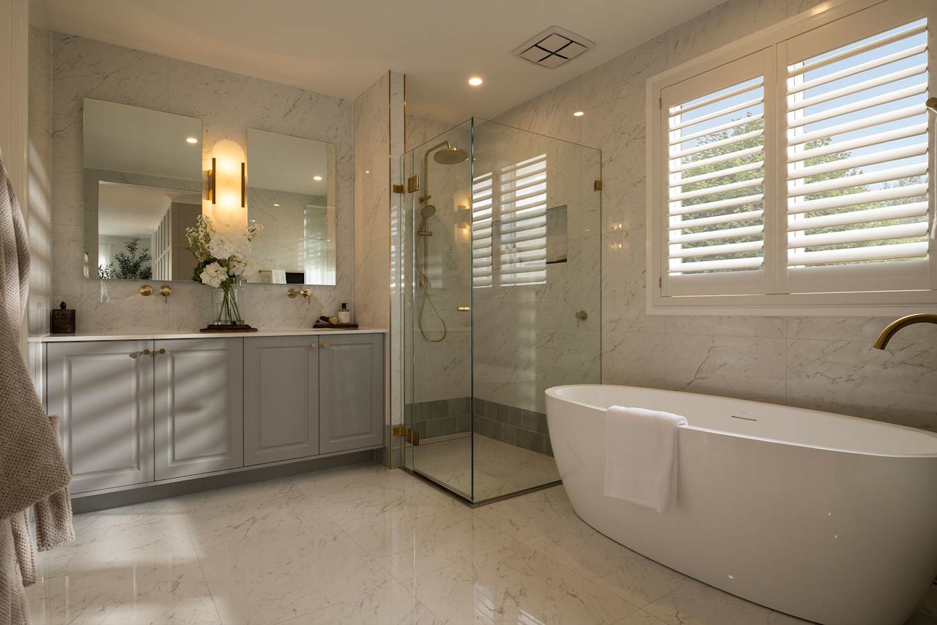 Freshwater 37 House Design Bathroom