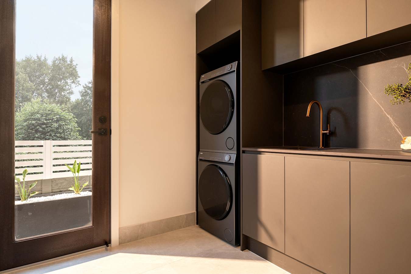 Mornington 33 House Design Laundry