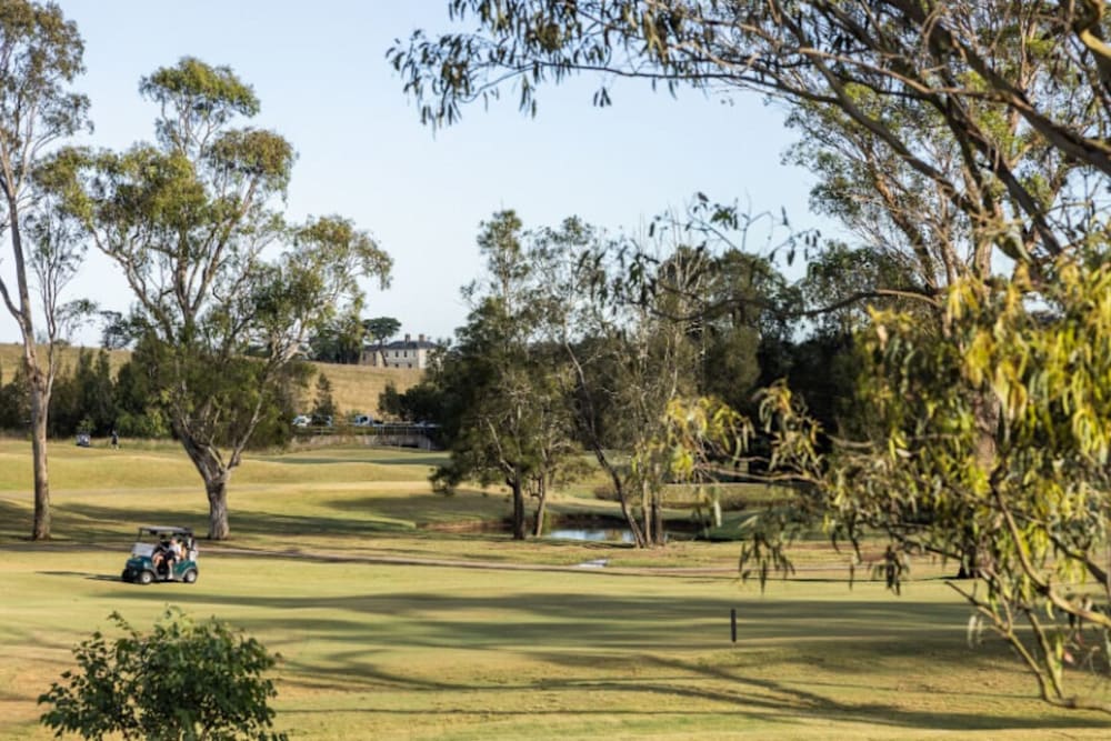 Suburn profile gledswood hills