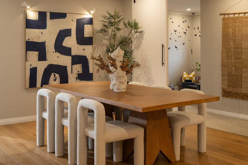 Discover the essence 24 display home