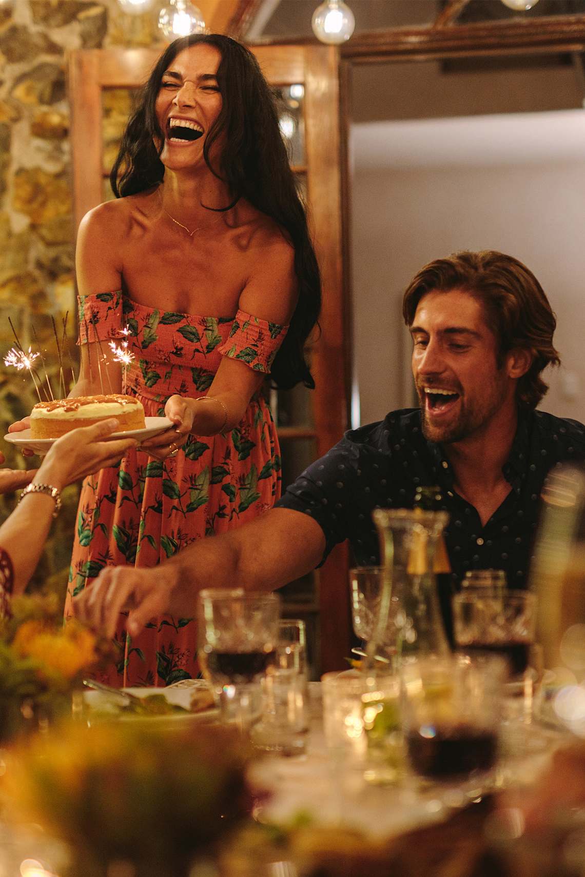 Get more with Mojo - Display homes for sale - Outoor endertaining with friends