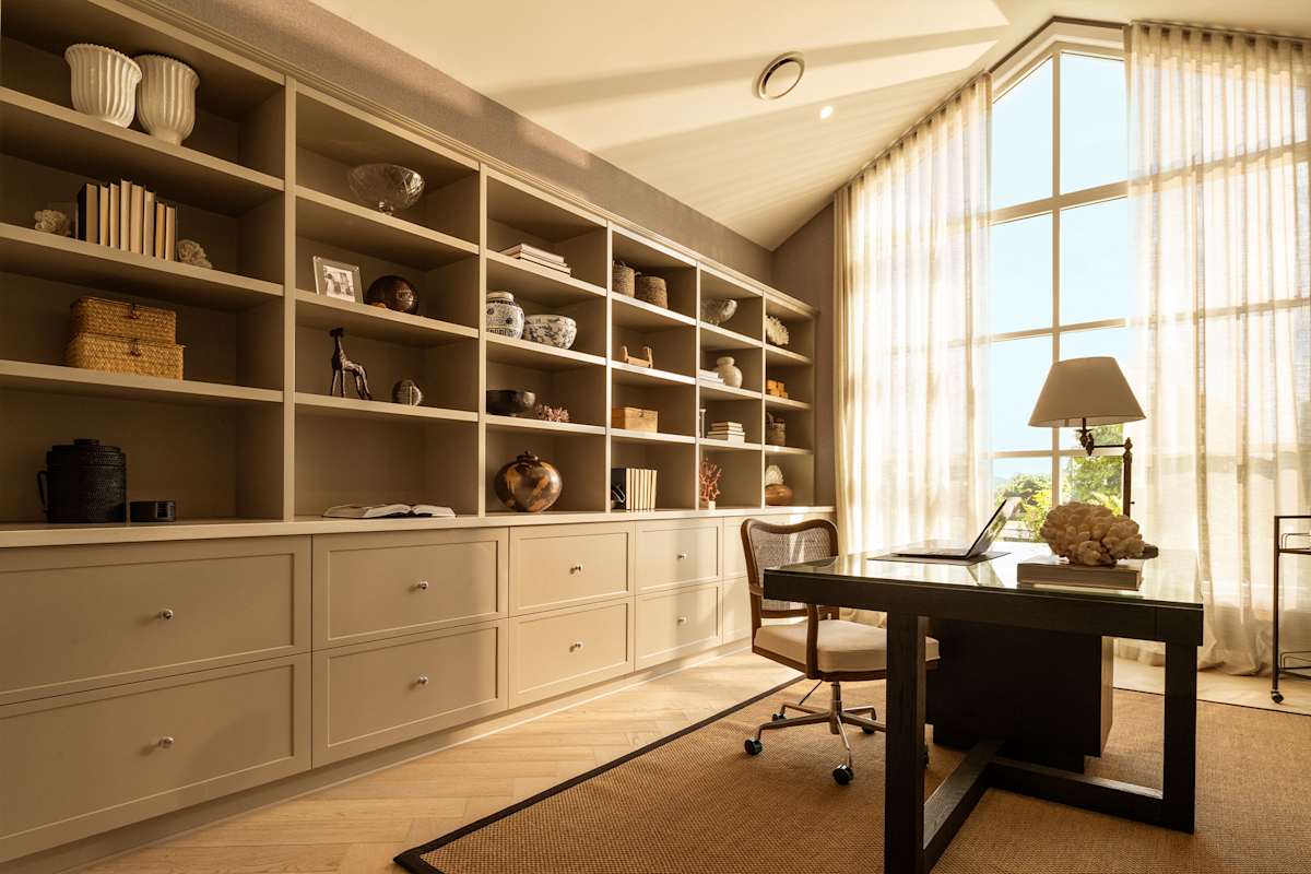 Barrrington 46 house design home office