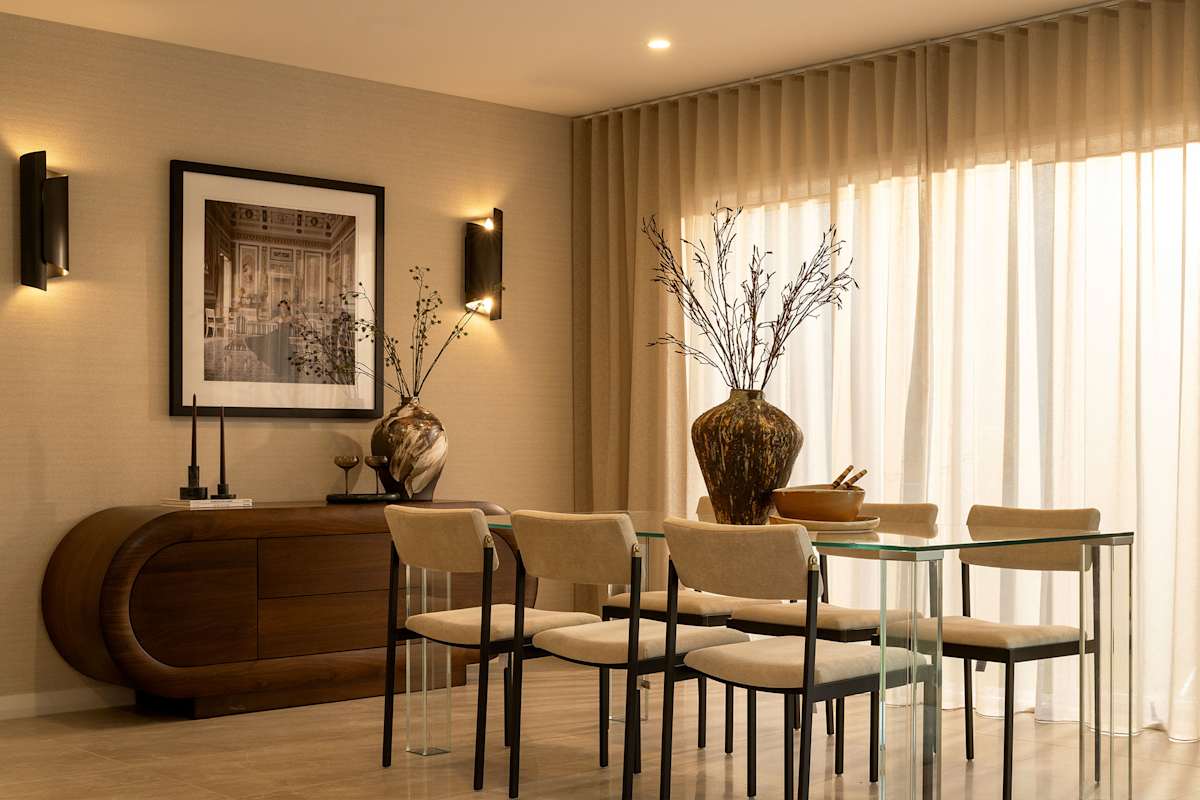 Linton 28 House Design Dining