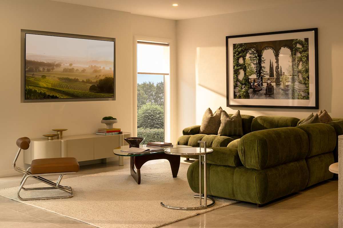 Linton 28 House Design Living