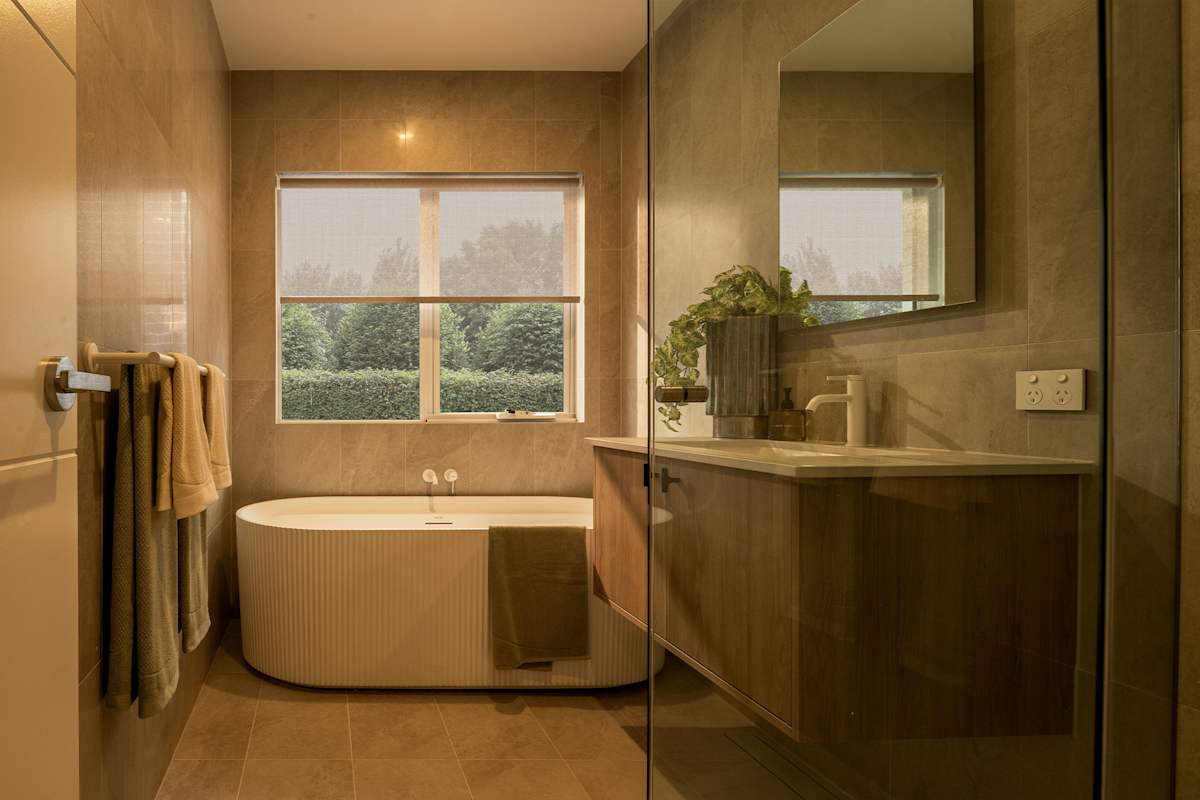 Linton 28 House Design Bathroom