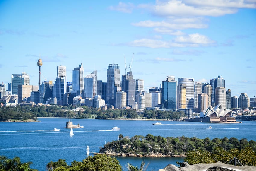 image upload c_limit,f_auto,w_850 v1752553162 content-images house-and-land-regional-pages house-and-land-regional-sydney