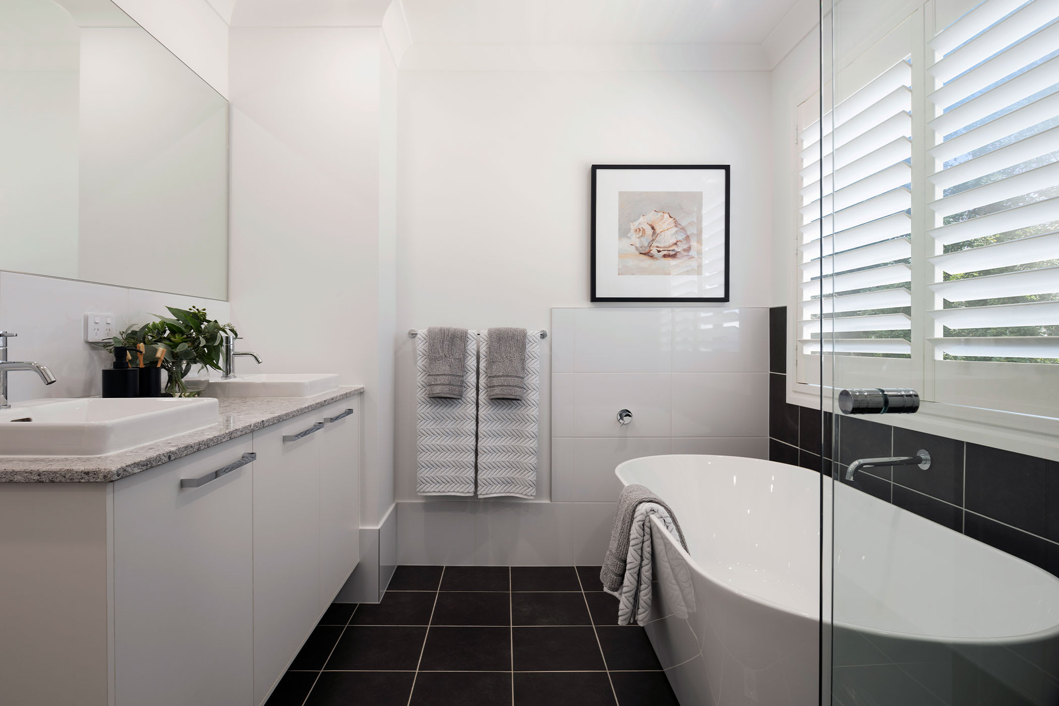 Eclipse 32 house design bathroom