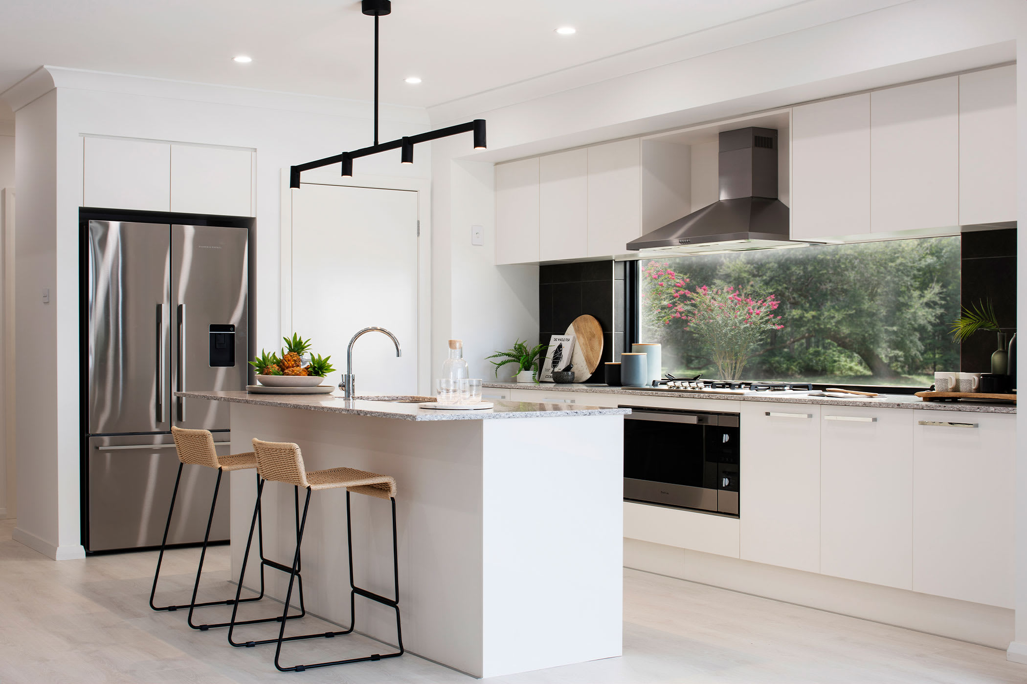 Eclipse 32 house design kitchen