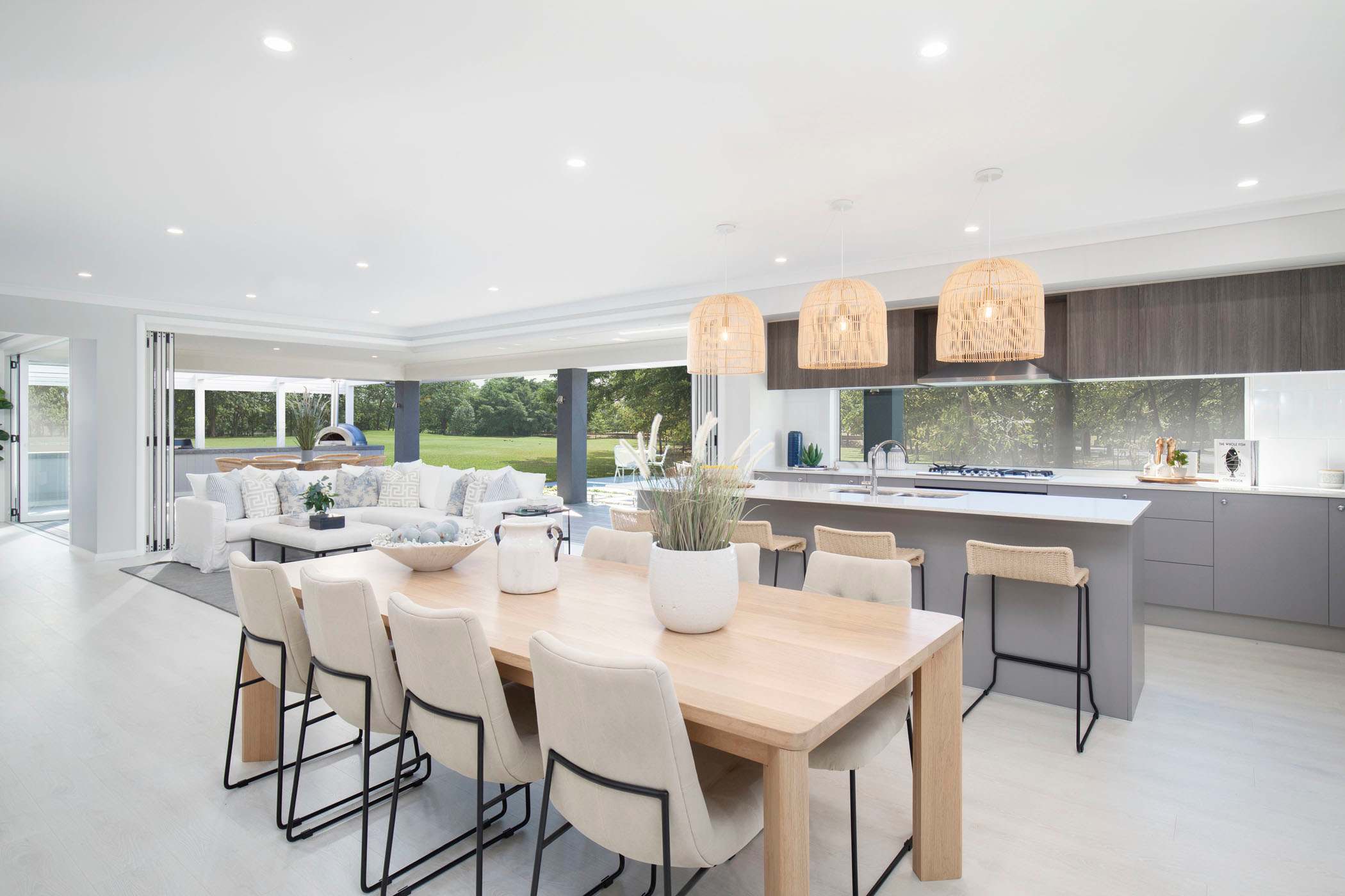 Rhapsody 30 house design dining