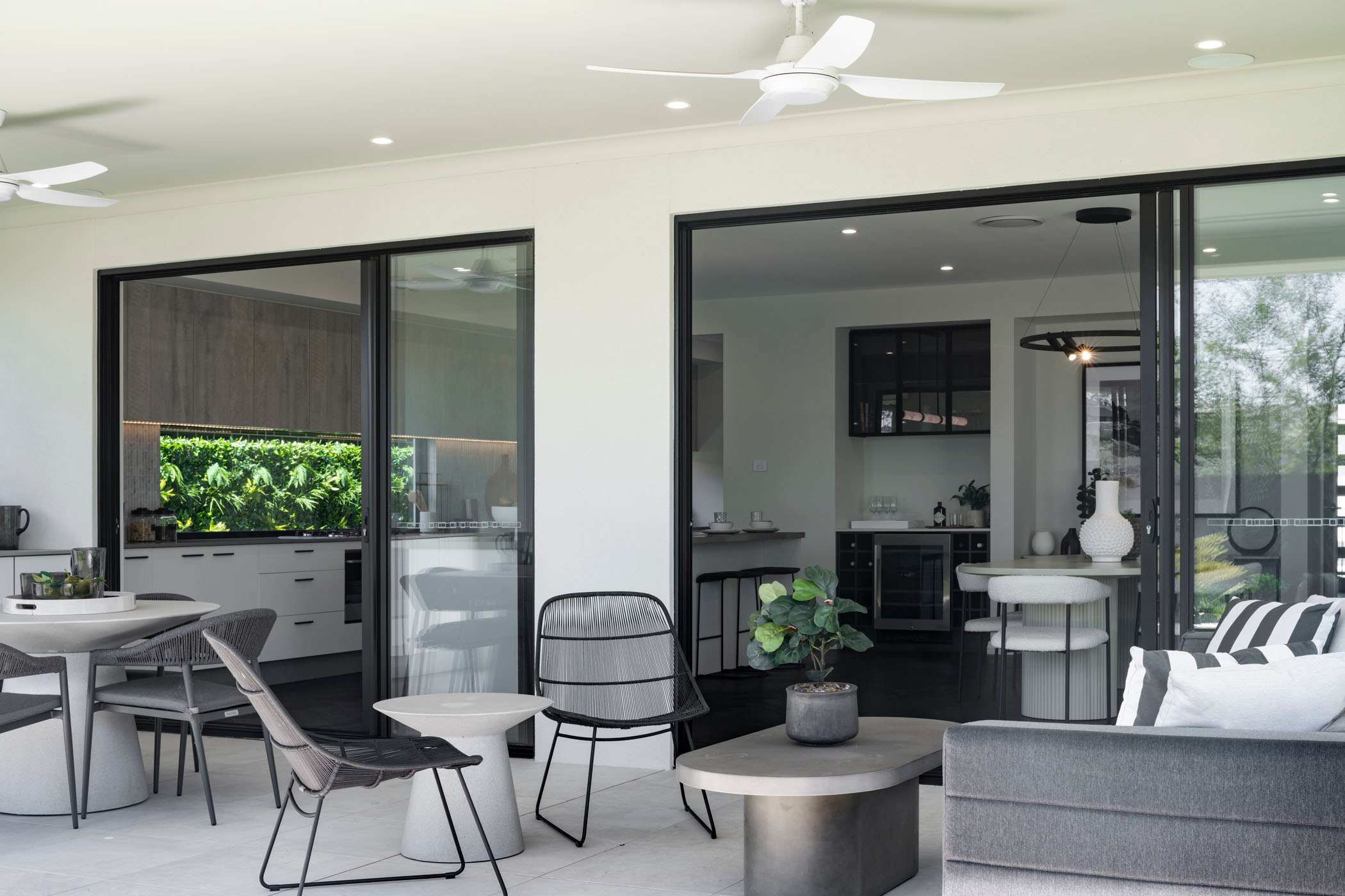 Enigma 46 house design outdoor living