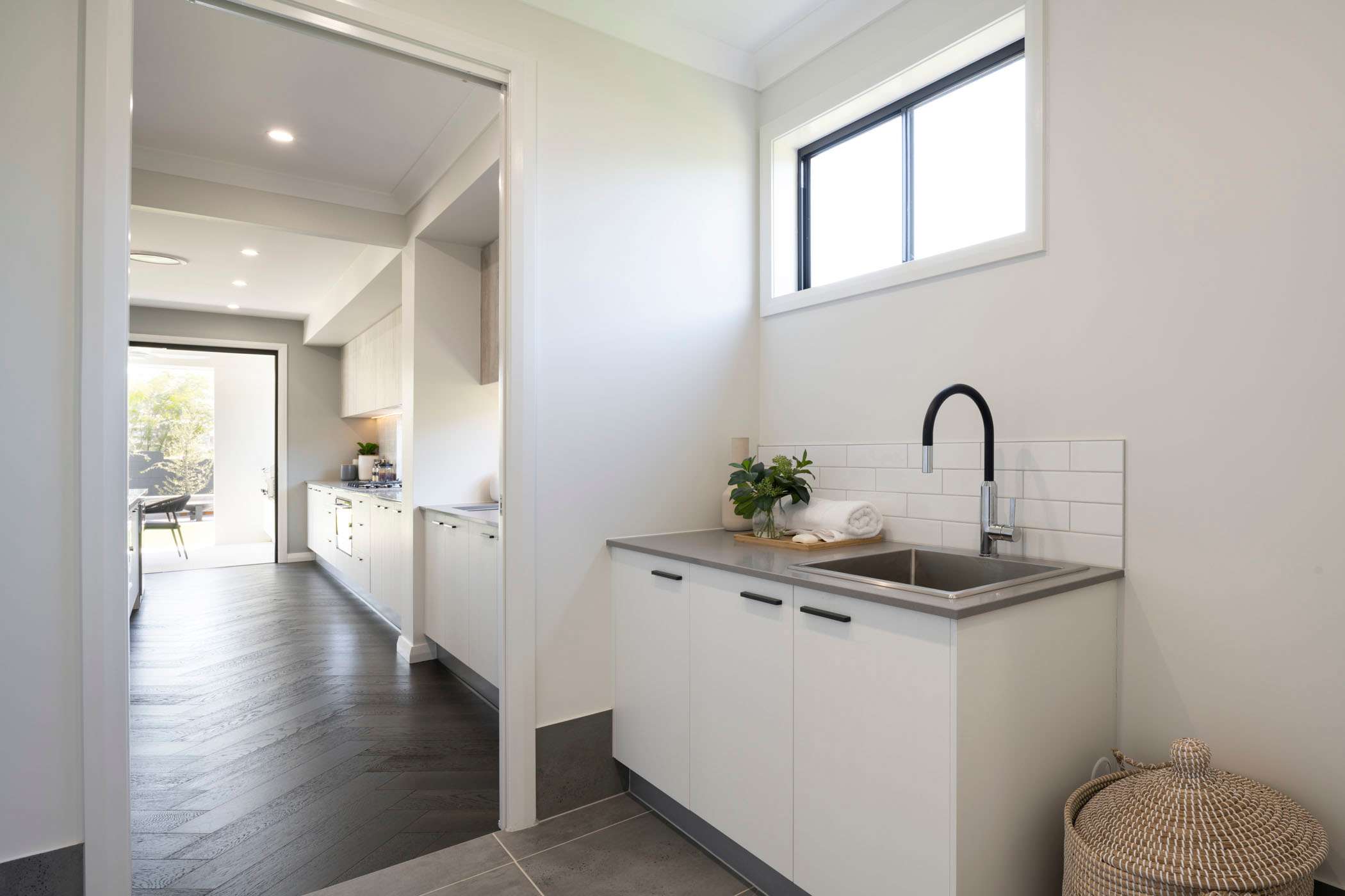 Enigma 46 house design laundry