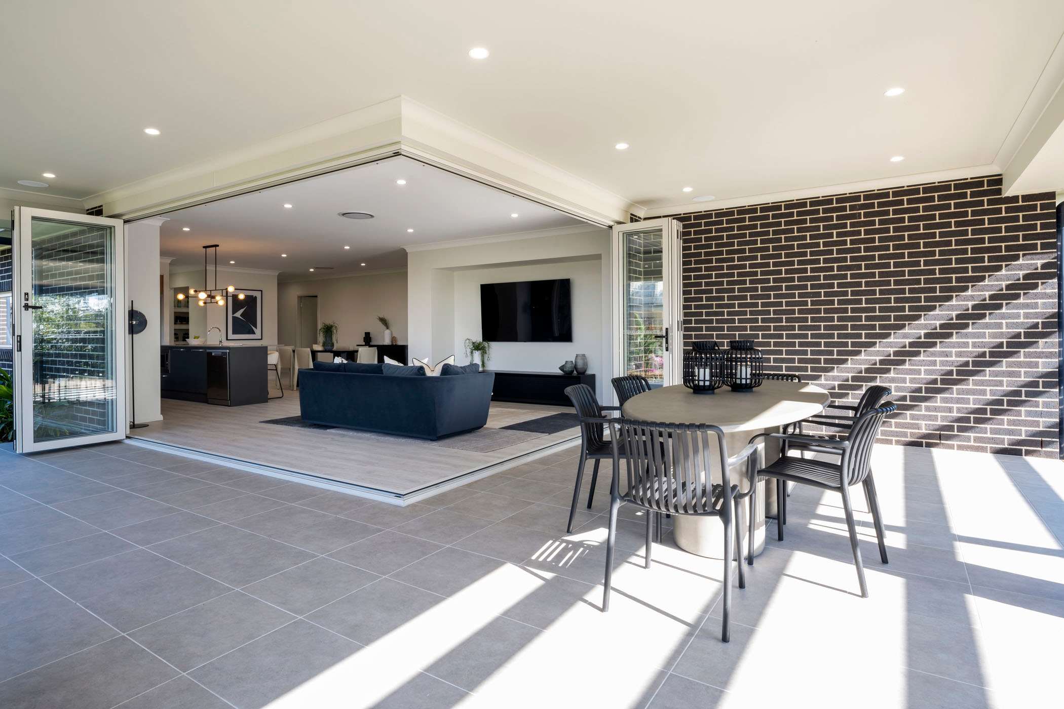 Rhapsody 26 house design outdoor living