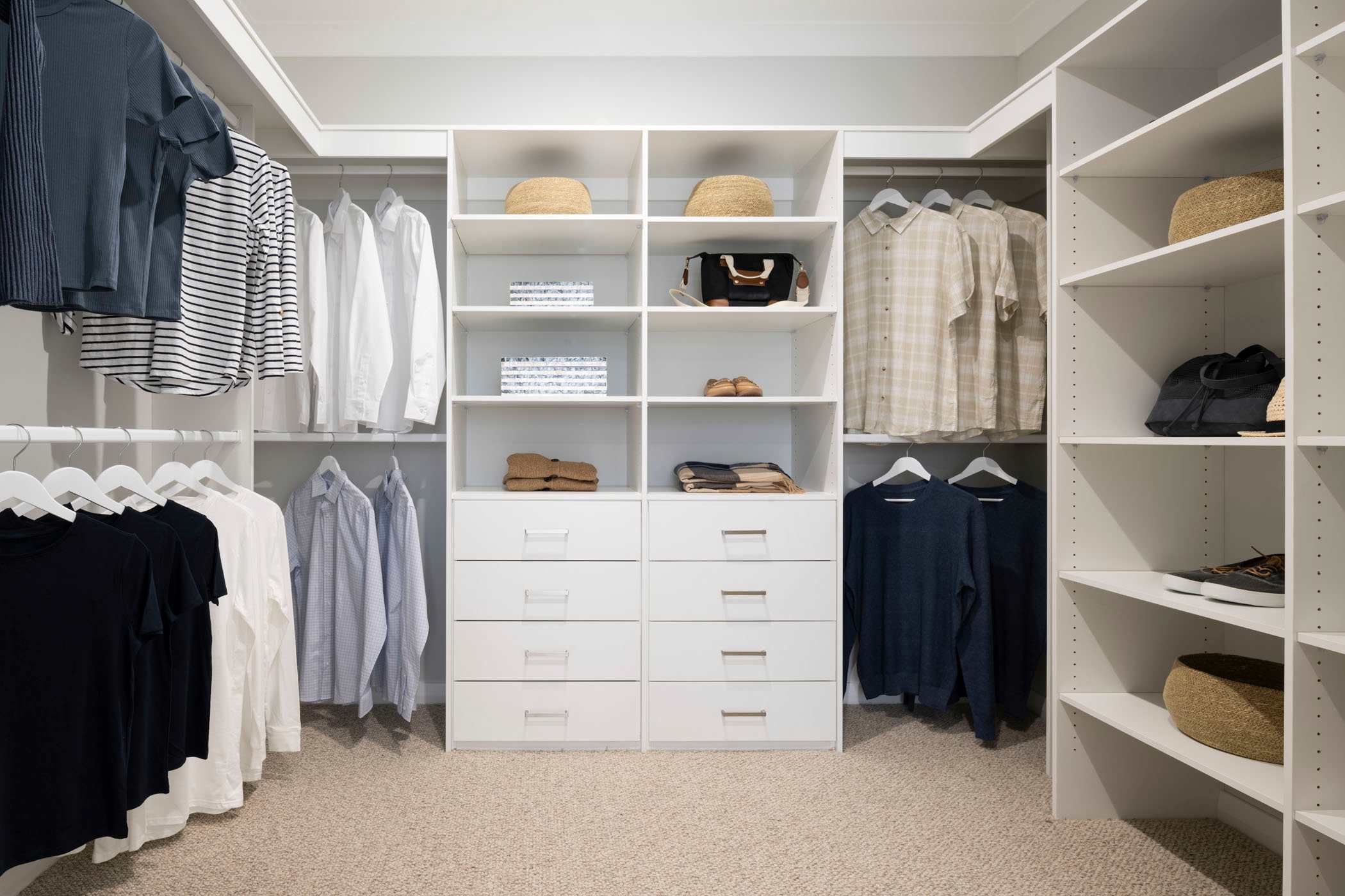 Enmore 29 house design walk in robe