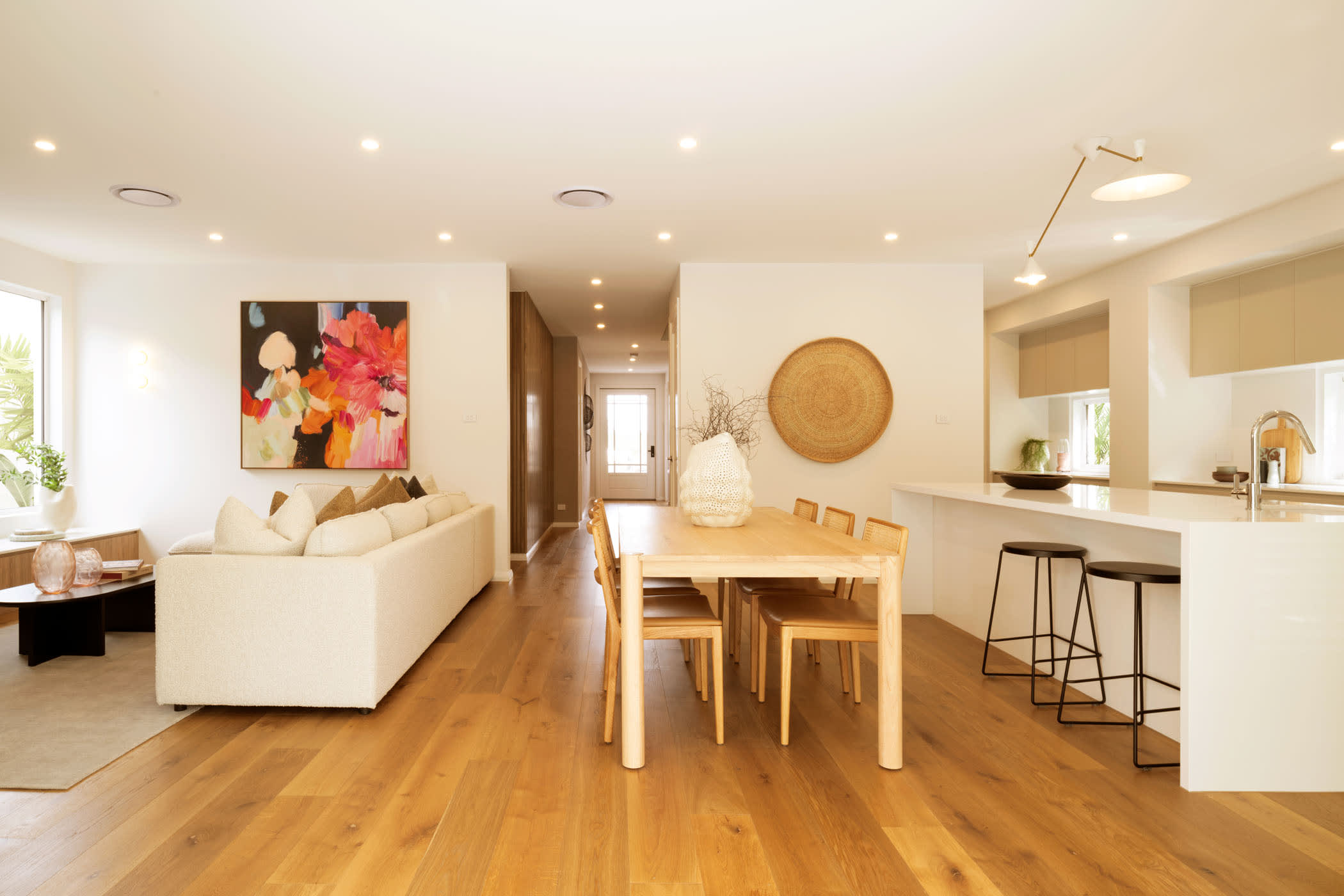 Freshwater 35 house design living dining kitchen