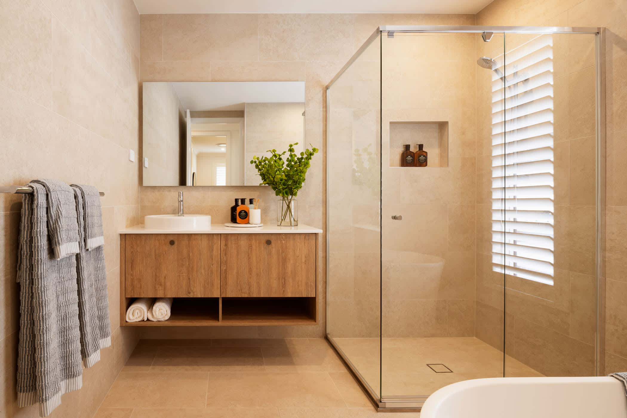 Freshwater 35 house design bathroom