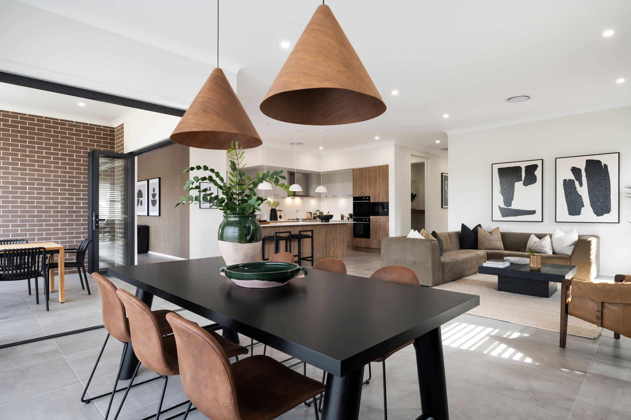 Oasis 37 house design dining