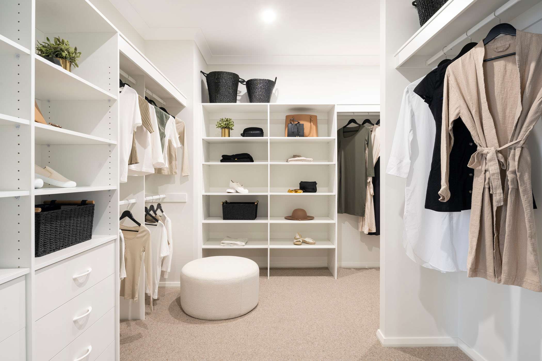 Oasis 37 house design walk-in robe