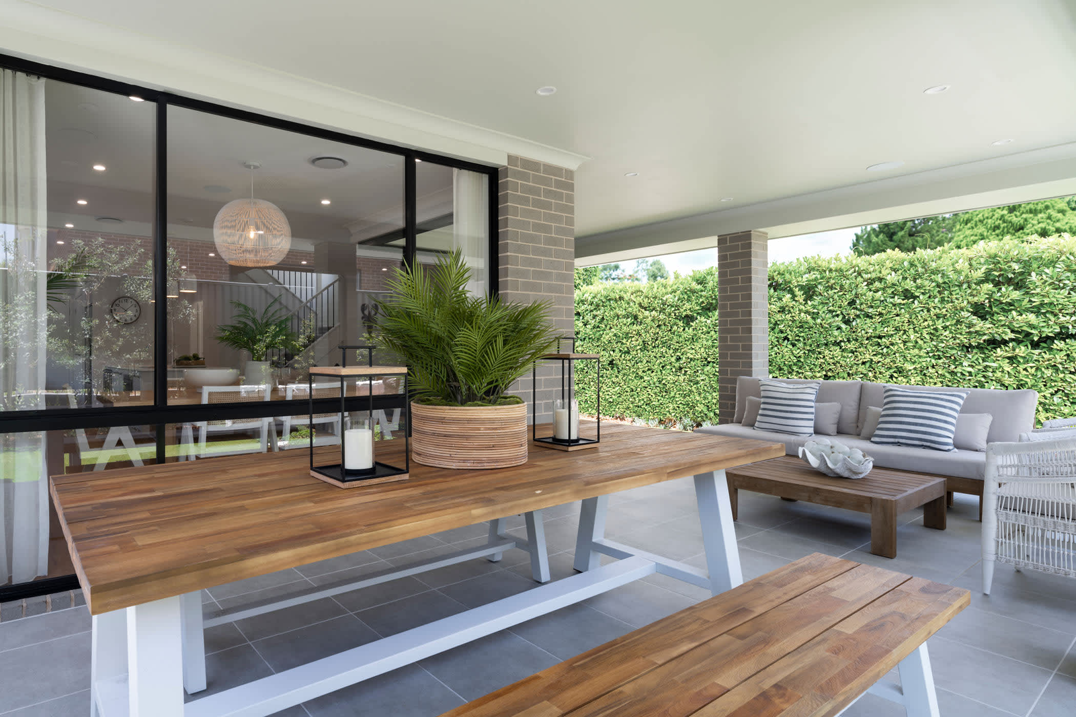 Lido 25 house design outdoor living
